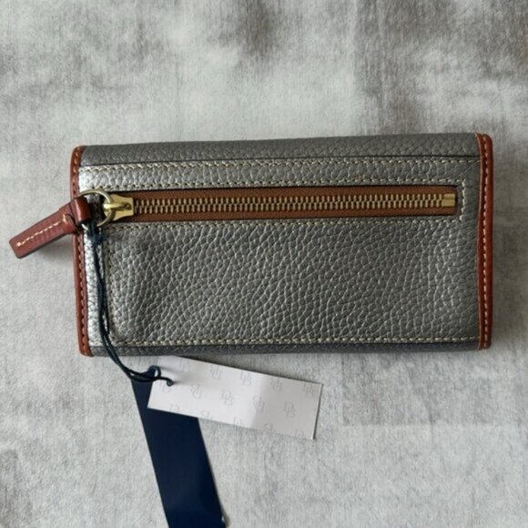 Dooney & Bourke Wallet Pebble Grain Continental Clutch Silver /Brown Trim - Picture 12 of 12